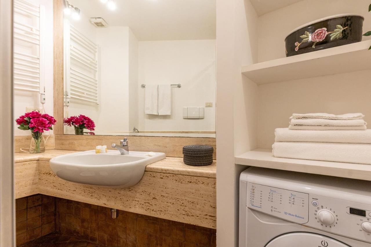 Rome As You Feel - Charming Loft Campitelli In Navona Extérieur photo