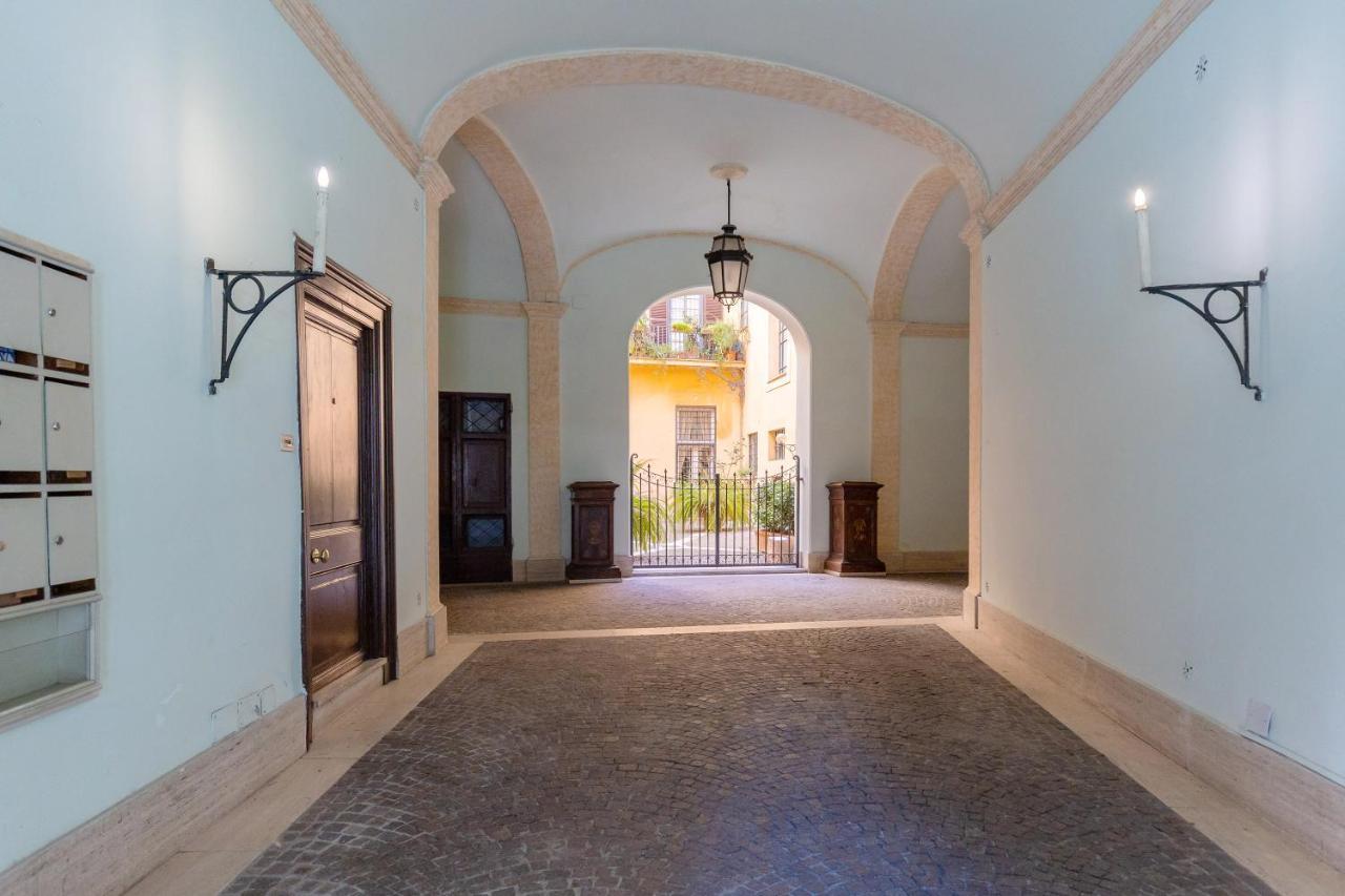 Rome As You Feel - Charming Loft Campitelli In Navona Extérieur photo